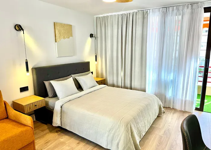 Paulmarie Olympia Апартаменты Плая-де-лас-Америкас